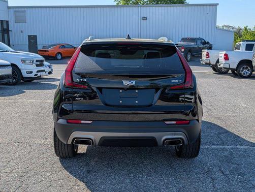 2021 Cadillac XT4 Premium Luxury