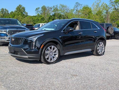 2021 Cadillac XT4 Premium Luxury