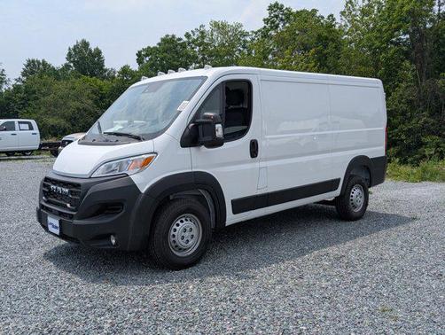 2025 RAM ProMaster 1500 Low Roof