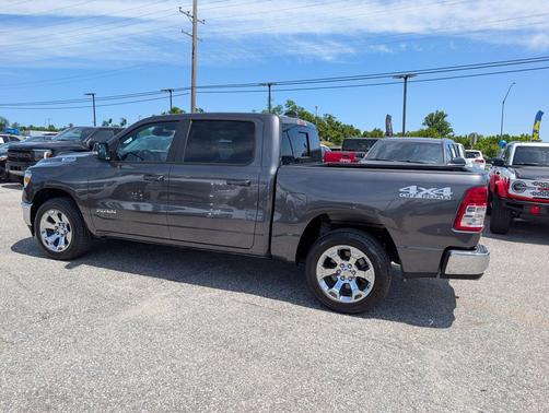 Granite Crystal Metallic Clearcoat 2022 RAM 1500 Big Horn/Lone Star