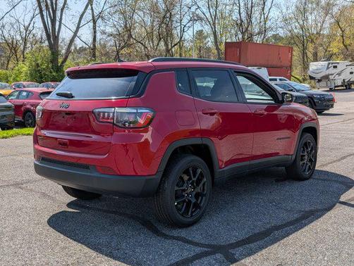 2025 Jeep Compass Latitude