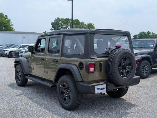 2025 Jeep Wrangler Sport
