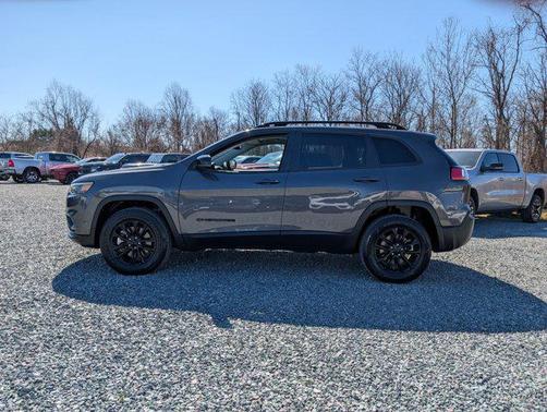 2023 Jeep Cherokee Altitude