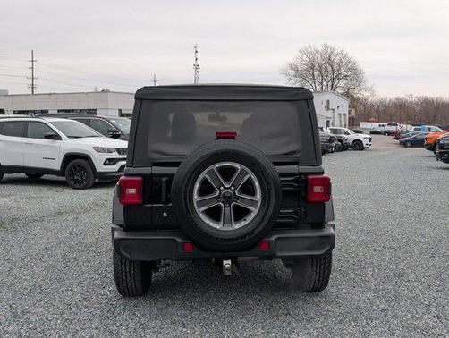 2020 Jeep Wrangler Unlimited Sahara
