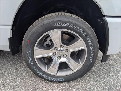 Bright White Clearcoat 2026 RAM 1500 Express