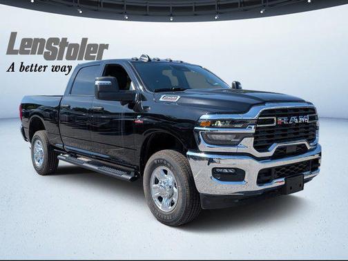 2025 RAM 2500 Tradesman Crew Cab 4x4 6'4' Box