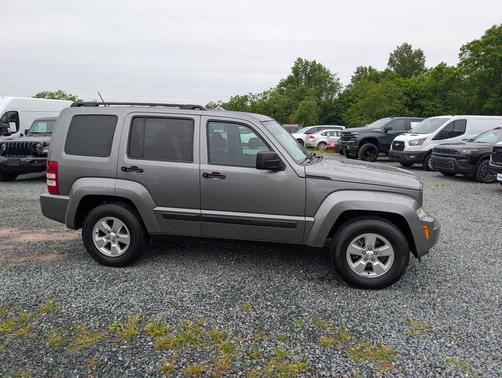 Mineral Gray Metallic 2012 Jeep Liberty Sport