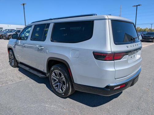 Silver Zynith 2024 Jeep Wagoneer L Series II 4x4