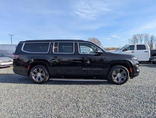 2024 Jeep Grand Wagoneer L 4x4