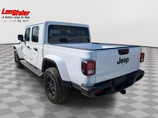 Bright White Clearcoat 2025 Jeep Gladiator High Tide