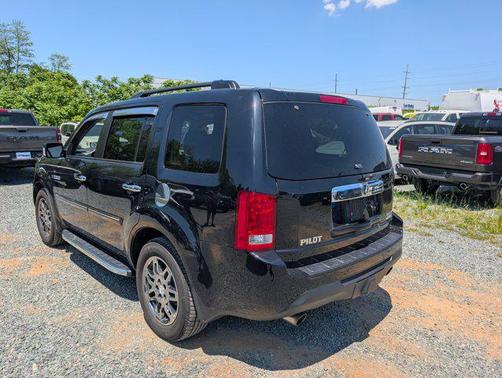 Crystal Black Pearl 2015 Honda Pilot Touring