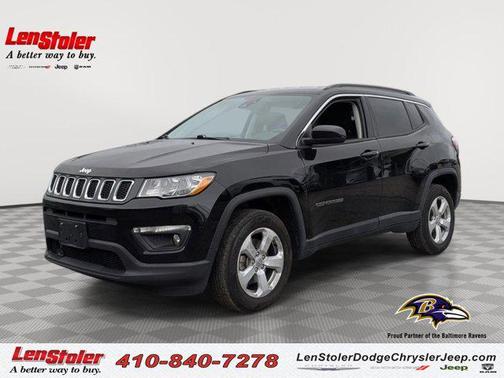 Diamond Black Crystal Pearlcoat 2021 Jeep Compass Latitude