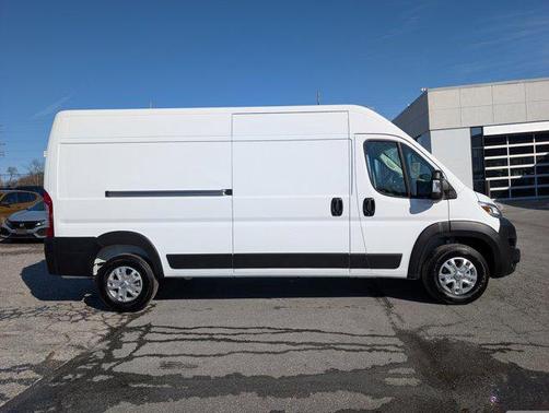2025 RAM ProMaster 2500 High Roof