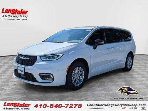Bright White Clearcoat 2026 Chrysler Pacifica L