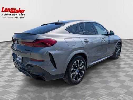 Gray Metallic 2024 BMW X6 xDrive40i