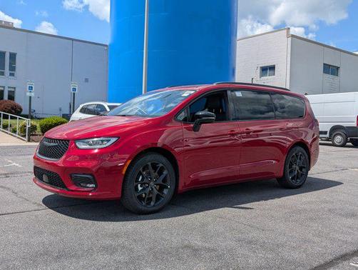 2025 Chrysler Pacifica Limited