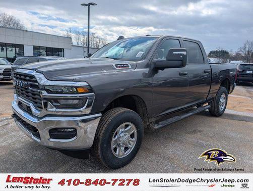 2026 RAM 3500 Tradesman Crew Cab 4x4 6'4' Box