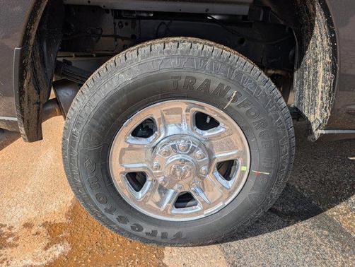 2026 RAM 3500 Tradesman Crew Cab 4x4 6'4' Box