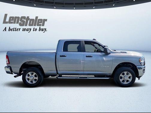 2023 RAM 2500 Big Horn Crew Cab 4x4 6'4' Box