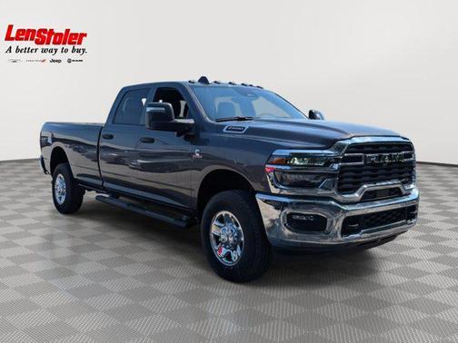 2025 RAM 2500 Tradesman Crew Cab 4x4 8' Box