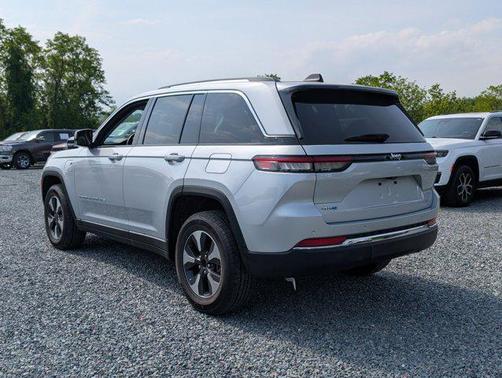 2023 Jeep Grand Cherokee 4xe Base