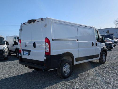 2025 RAM ProMaster 1500 Low Roof