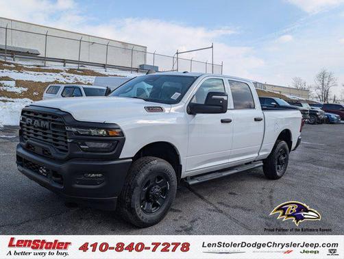 2026 RAM 3500 Tradesman Crew Cab 4x4 6'4' Box