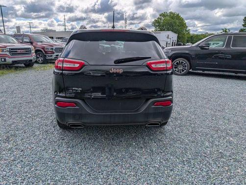 2016 Jeep Cherokee 75th Anniversary