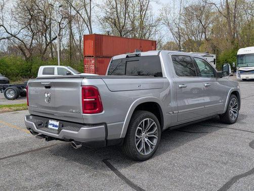 2025 RAM 1500 ST