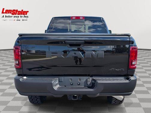 2025 RAM 2500 Tradesman Crew Cab 4x4 6'4' Box