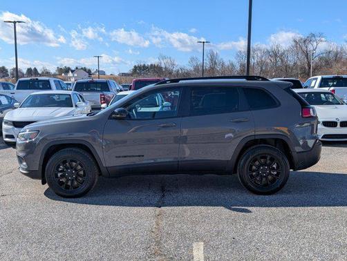 2023 Jeep Cherokee Altitude
