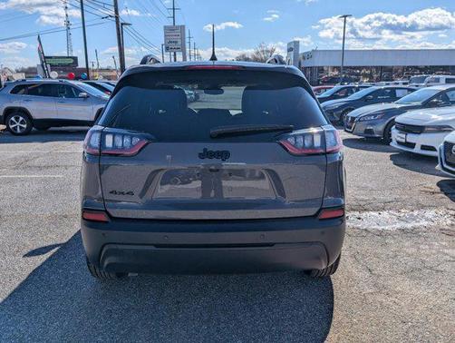 2023 Jeep Cherokee Altitude