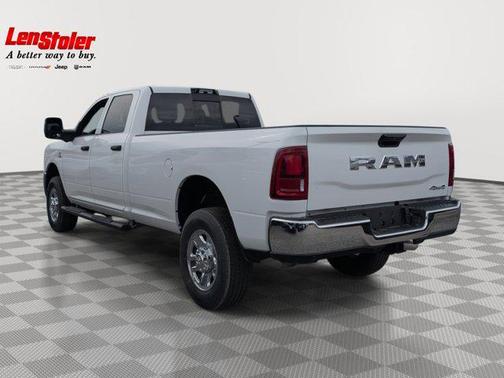 2025 RAM 2500 Tradesman Crew Cab 4x4 8' Box