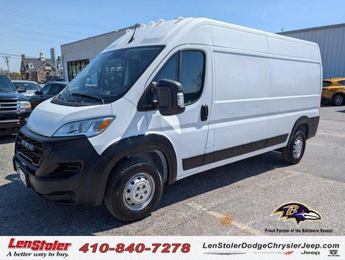 Bright White Clearcoat 2023 RAM ProMaster 2500 High Roof