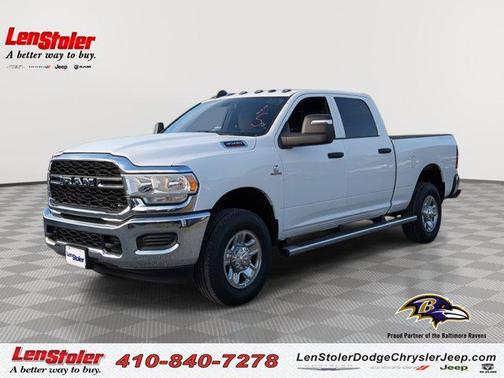 2024 RAM 3500 Tradesman Crew Cab 4x4 6'4' Box