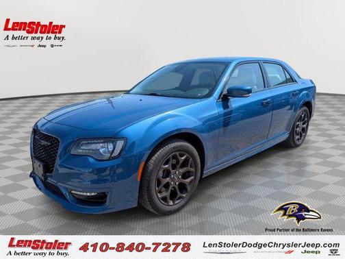 2023 Chrysler 300 Touring
