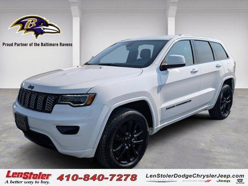 2022 Jeep Grand Cherokee Laredo