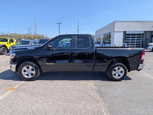 Diamond Black Crystal Pearlcoat 2021 RAM 1500 Big Horn/Lone Star