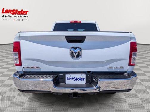 Bright White Clearcoat 2023 RAM 2500 Big Horn Crew Cab 4x4 6'4' Box