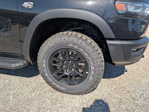 Diamond Black Crystal Pearlcoat 2026 RAM 1500 Rebel