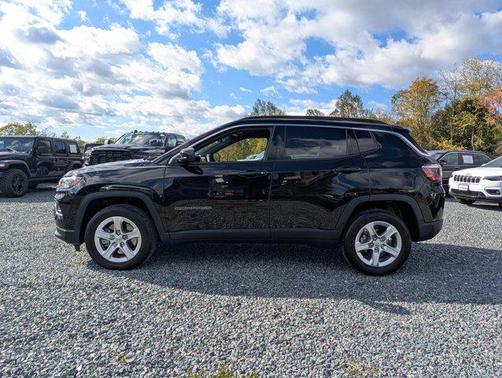 2023 Jeep Compass Latitude