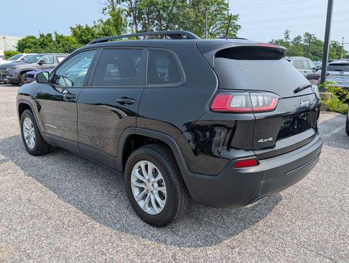 2022 Jeep Cherokee Latitude Lux