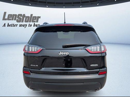 2022 Jeep Cherokee Latitude Lux