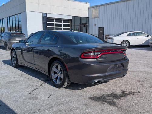2016 Dodge Charger SXT