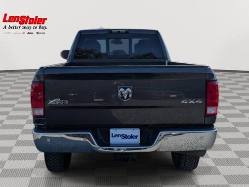 2018 RAM 2500 Big Horn Crew Cab 4x4 8' Box
