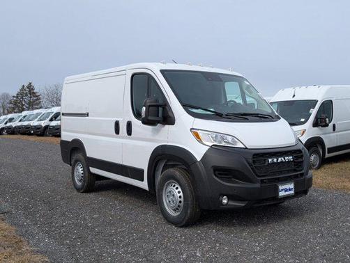 2025 RAM ProMaster 1500 Low Roof