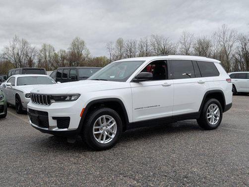 2022 Jeep Grand Cherokee L Laredo
