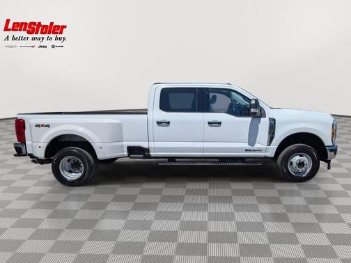 Oxford White 2026 Ford F-350 XLT