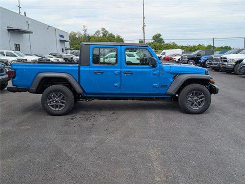 Hydro Blue Pearlcoat 2026 Jeep Gladiator Sport