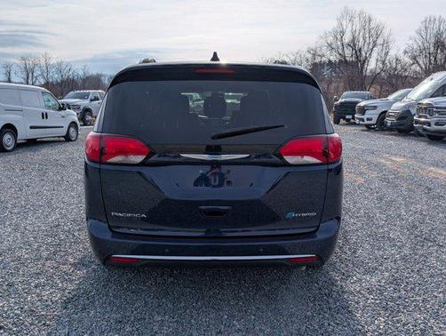 2020 Chrysler Pacifica Hybrid Limited